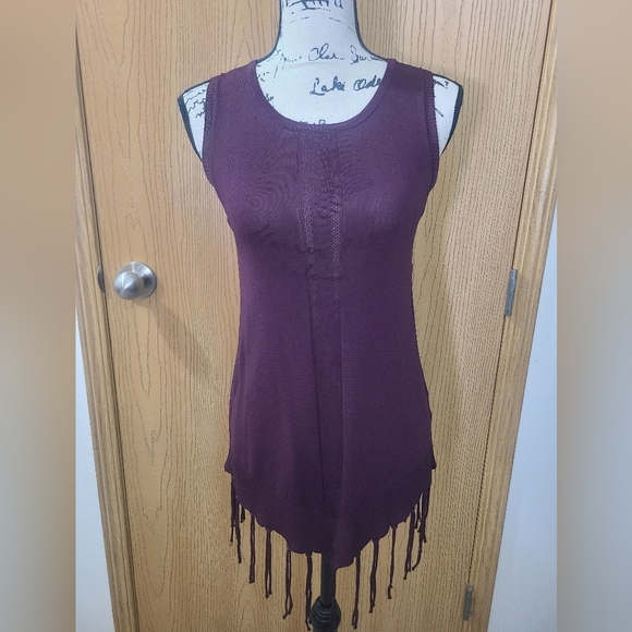 Papillon Plum Eggplant Boho Fringe Knit Tank Top - Picture 1 of 3